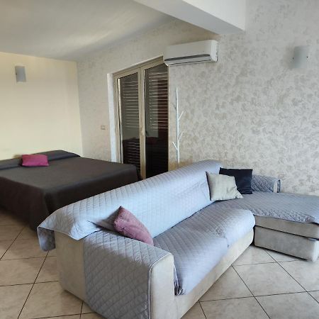 Ferienwohnung Casa Carmelo Nizza di Sicilia Exterior foto