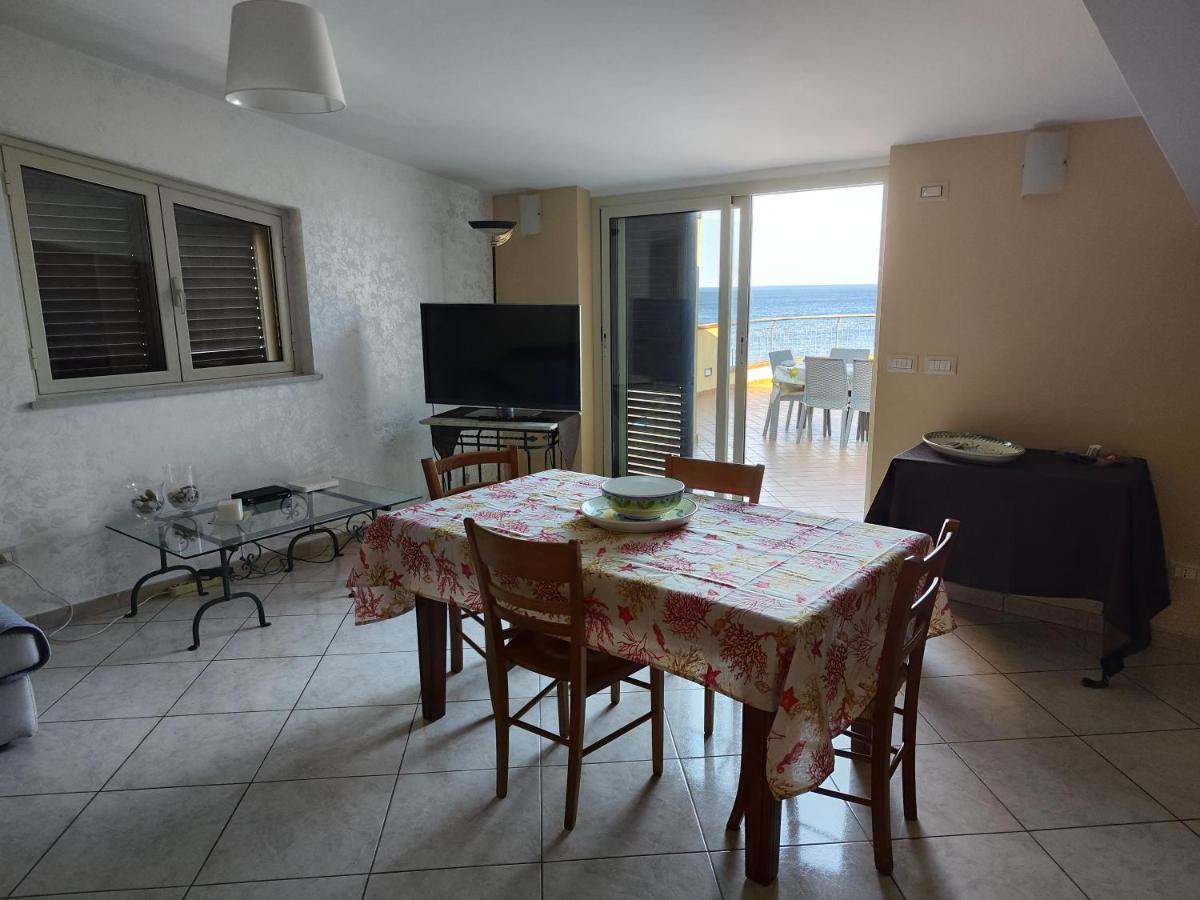 Ferienwohnung Casa Carmelo Nizza di Sicilia Exterior foto